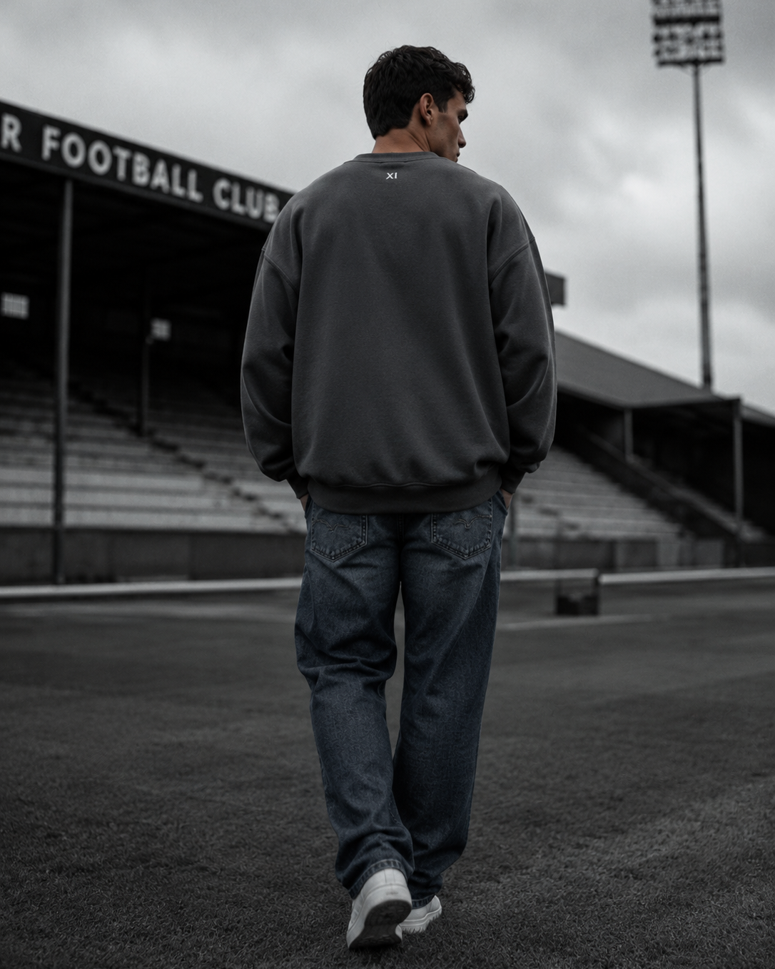 Essential Oversized Sweatshirt – Charcoal