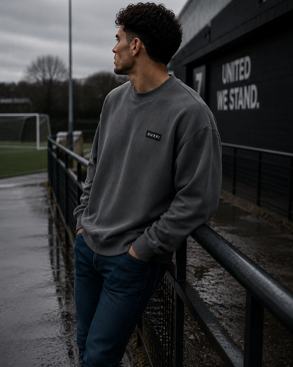 Essential Oversized Sweatshirt – Charcoal